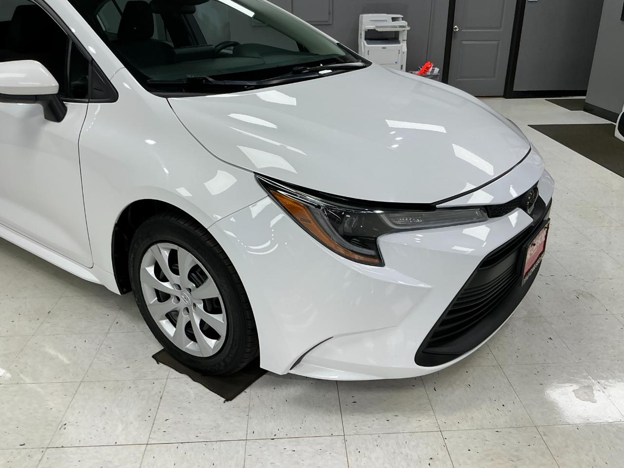 Toyota Corolla LE CVT (Natl) 2024