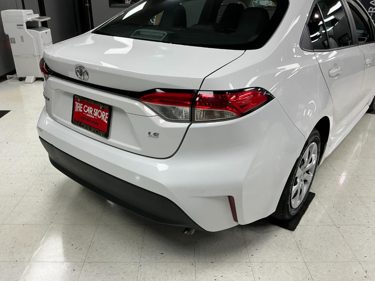 Toyota Corolla LE CVT (Natl) 2024