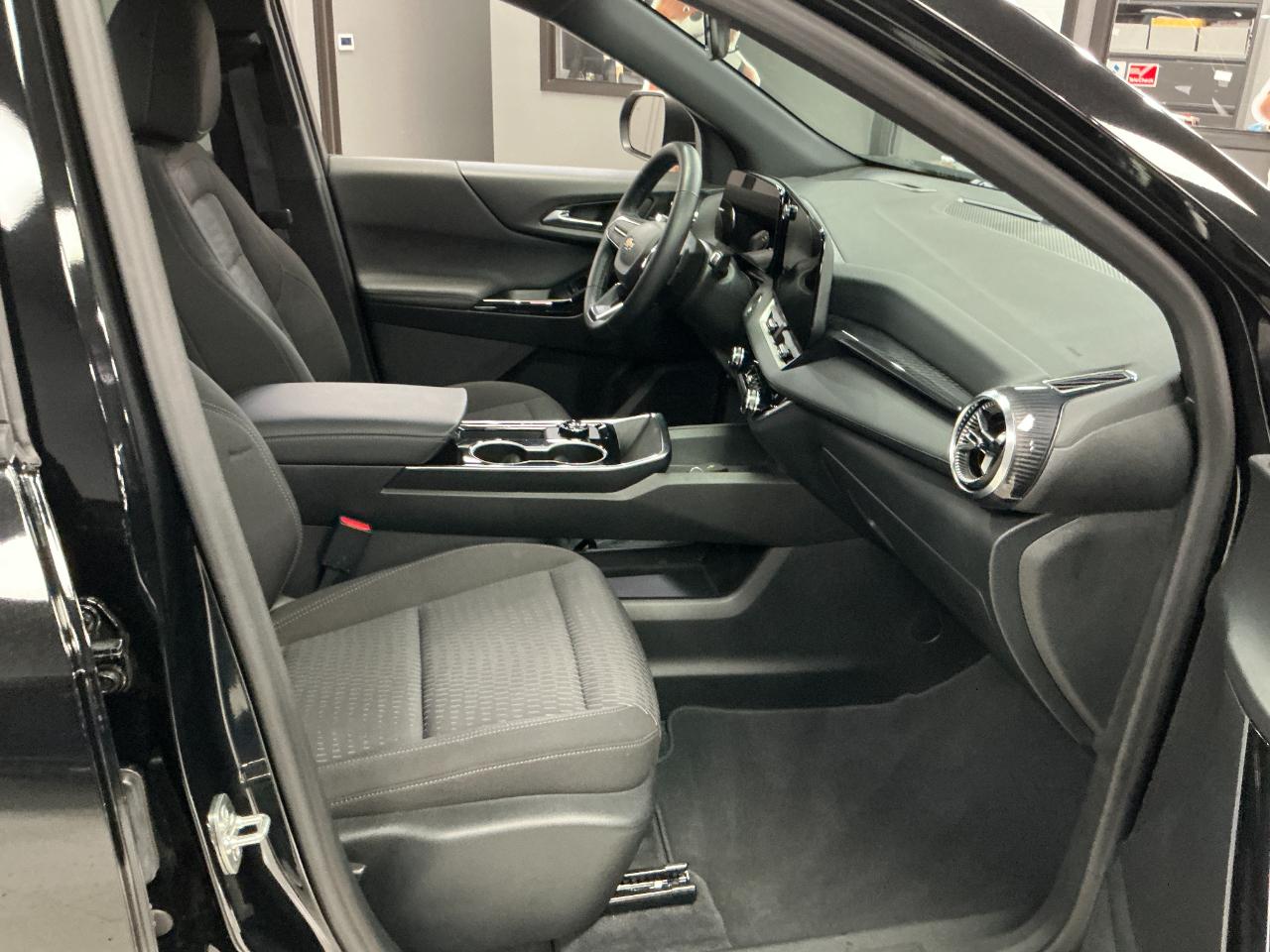 Chevrolet Equinox AWD 4dr LT w/2LT 2026