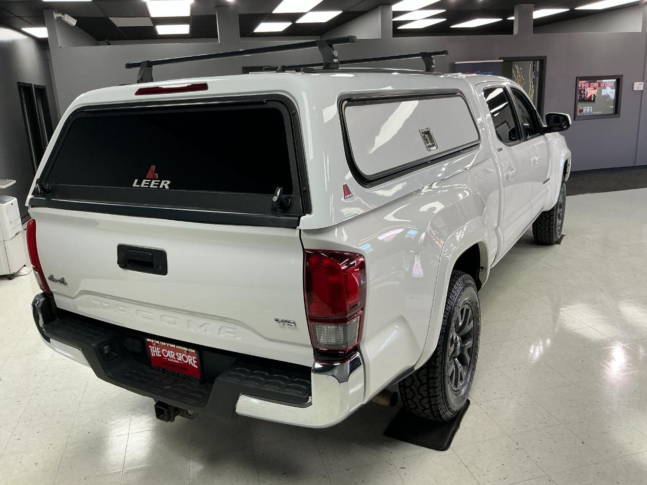 Toyota Tacoma 4WD SR5 Double Cab 6' Bed V6 AT (Natl) 2020