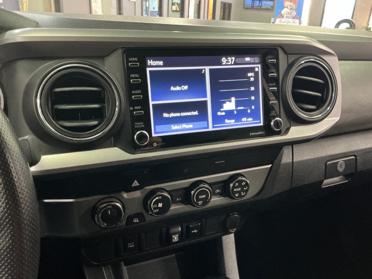 Toyota Tacoma 4WD SR5 Double Cab 6' Bed V6 AT (Natl) 2020