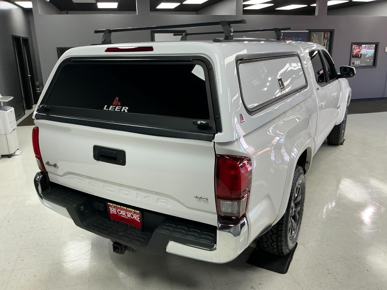 Toyota Tacoma 4WD SR5 Double Cab 6' Bed V6 AT (Natl) 2020