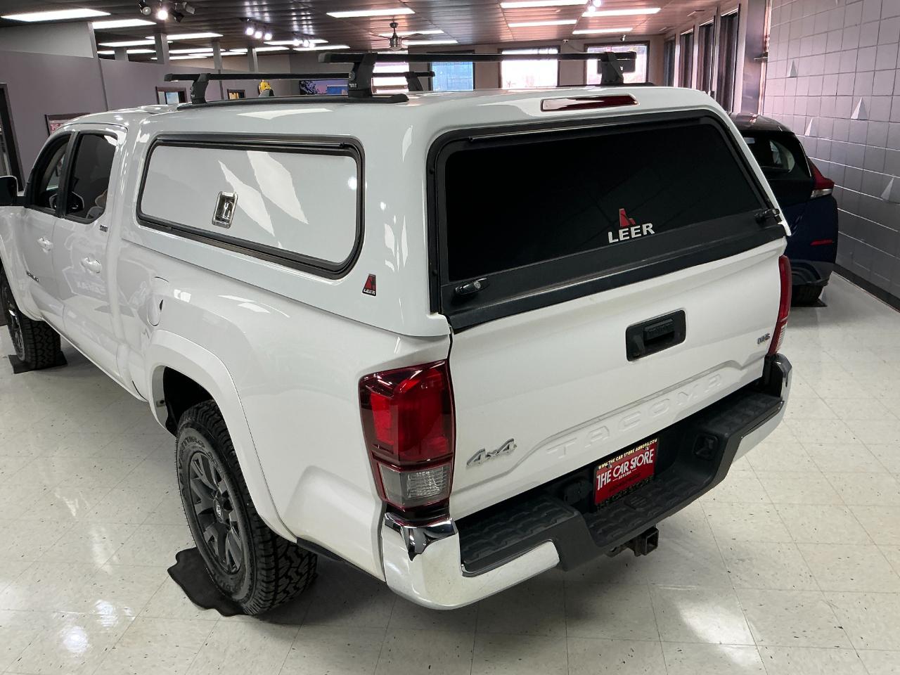 Toyota Tacoma 4WD SR5 Double Cab 6' Bed V6 AT (Natl) 2020