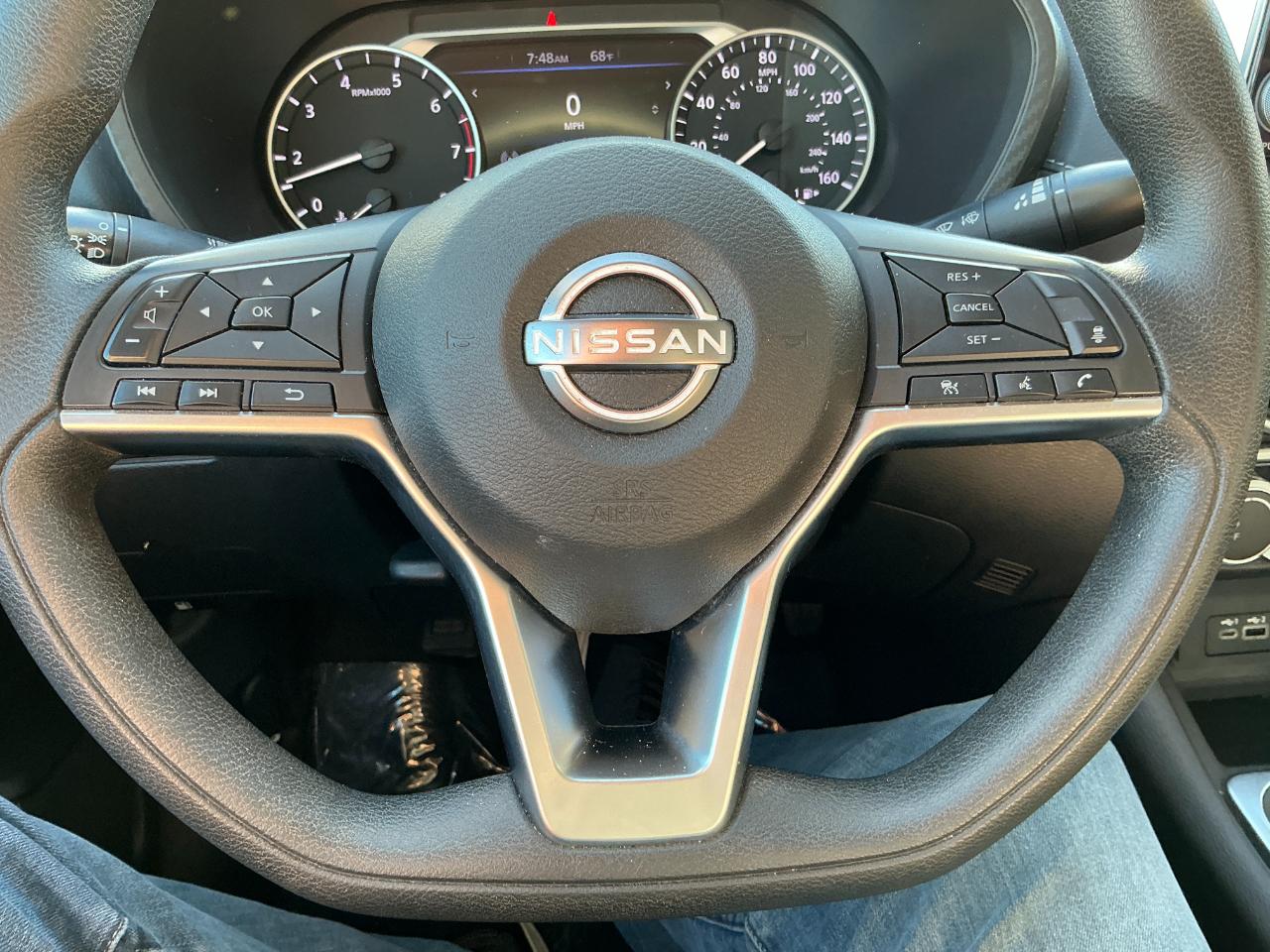 Nissan Sentra SV CVT 2024