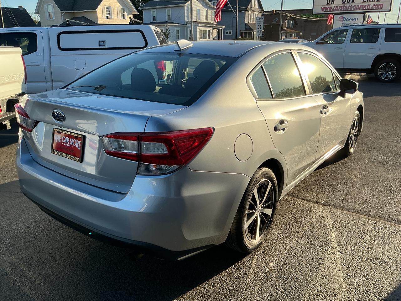 Subaru Impreza Premium 4-door CVT 2023