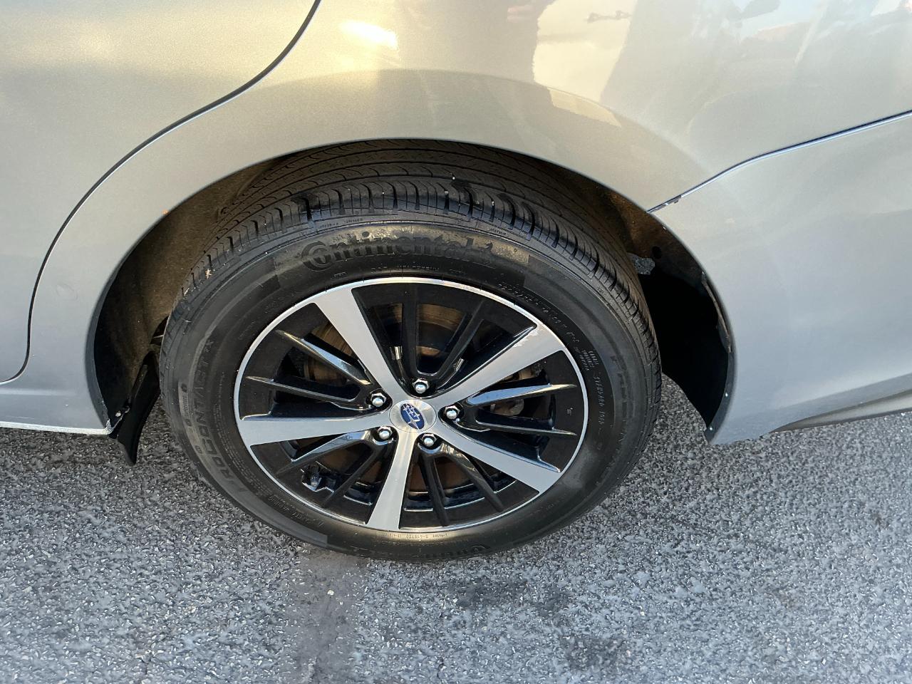 Subaru Impreza Premium 4-door CVT 2023