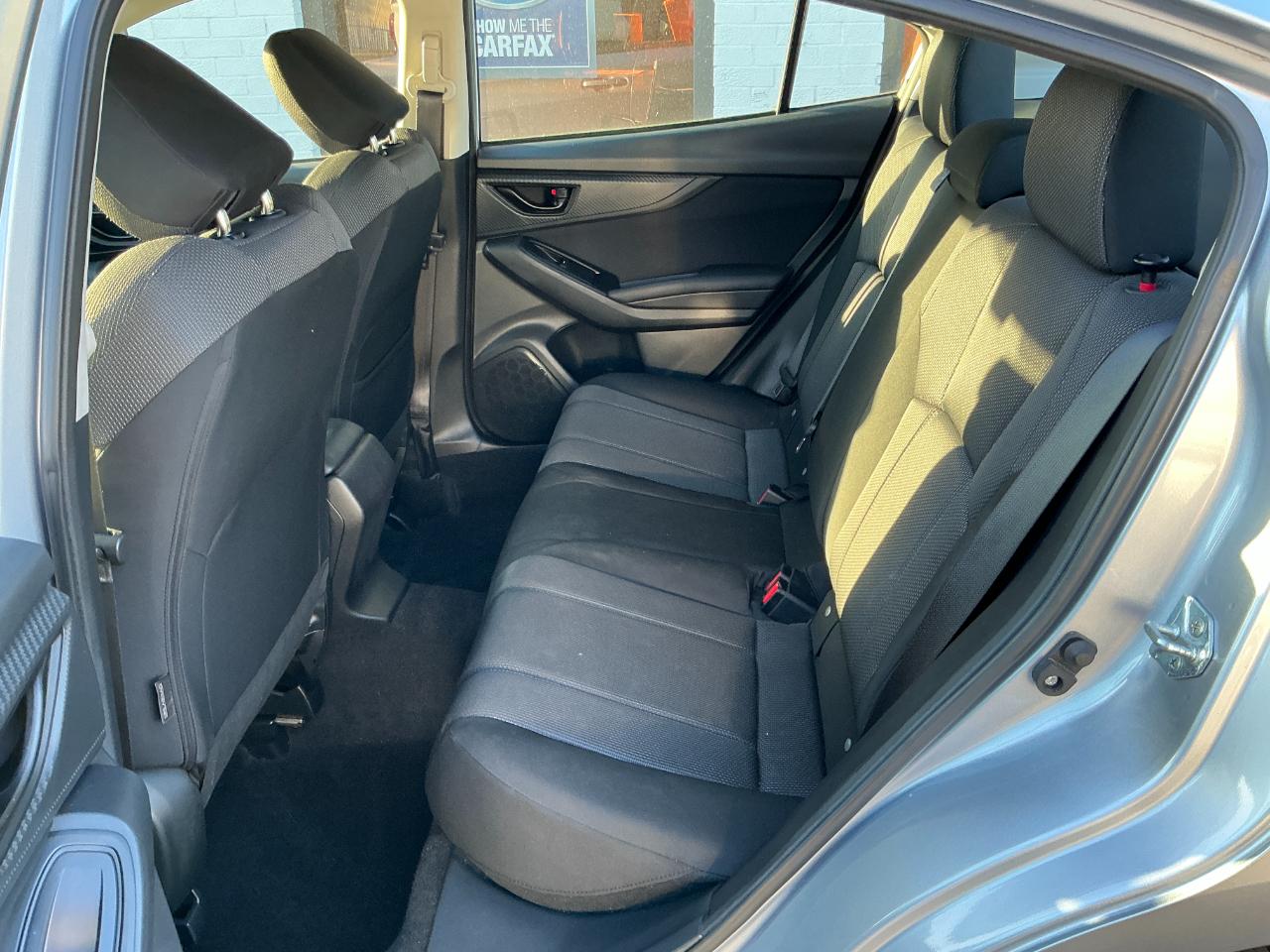 Subaru Impreza Premium 4-door CVT 2023