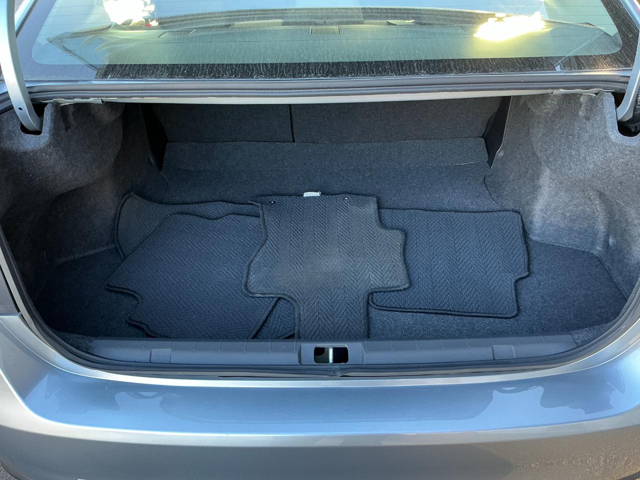 Subaru Impreza Premium 4-door CVT 2023