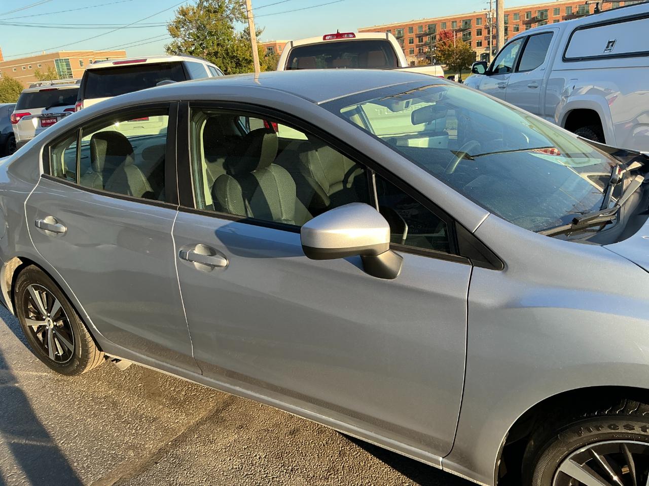 Subaru Impreza Premium 4-door CVT 2023