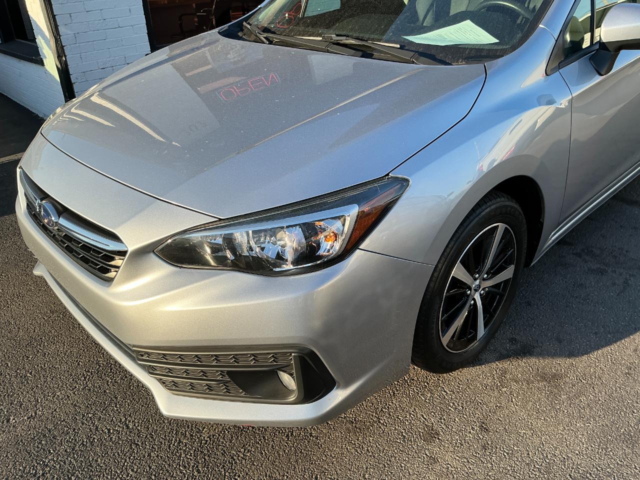 Subaru Impreza Premium 4-door CVT 2023
