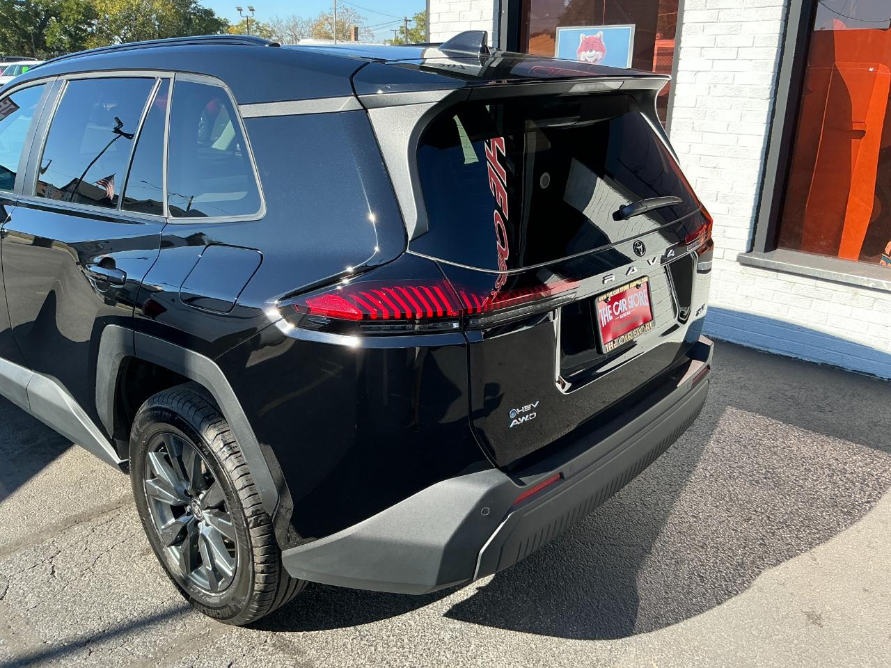 Toyota RAV4 XLE Premium AWD (Natl) 2026