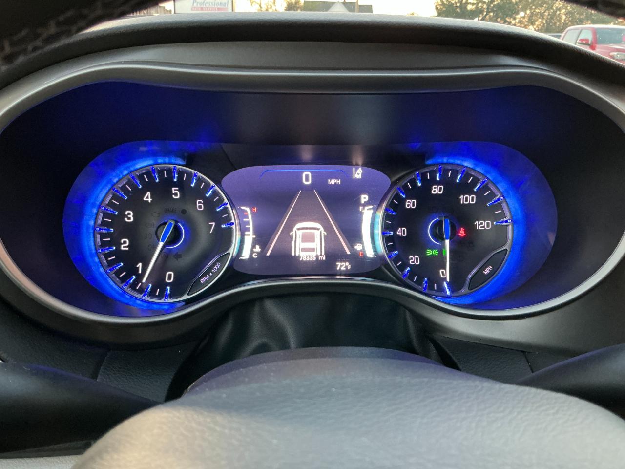 Chrysler Pacifica Touring L FWD 2024