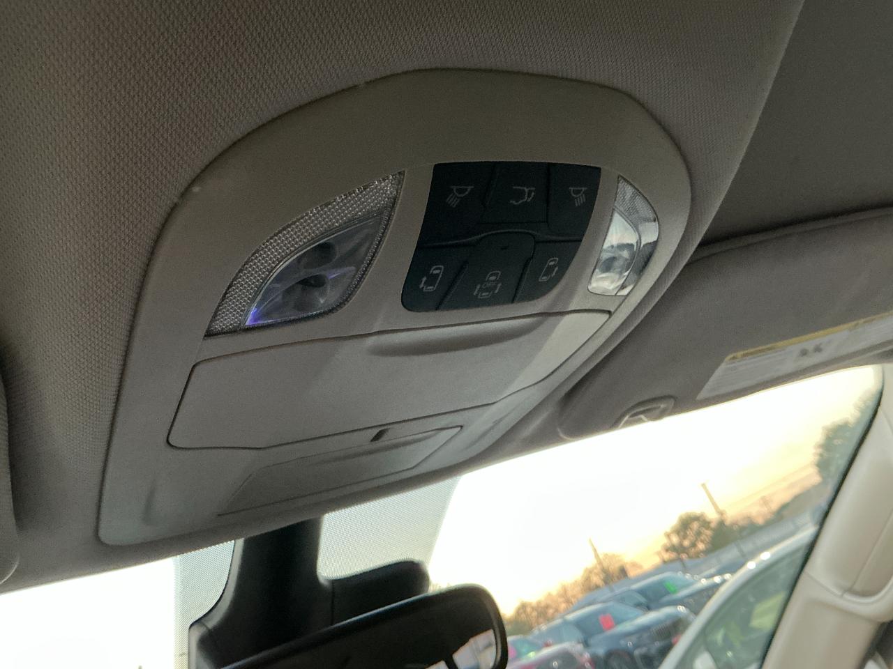 Chrysler Pacifica Touring L FWD 2024