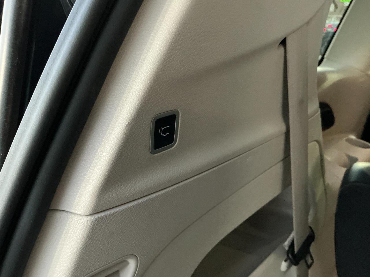 Chrysler Pacifica Touring L FWD 2024