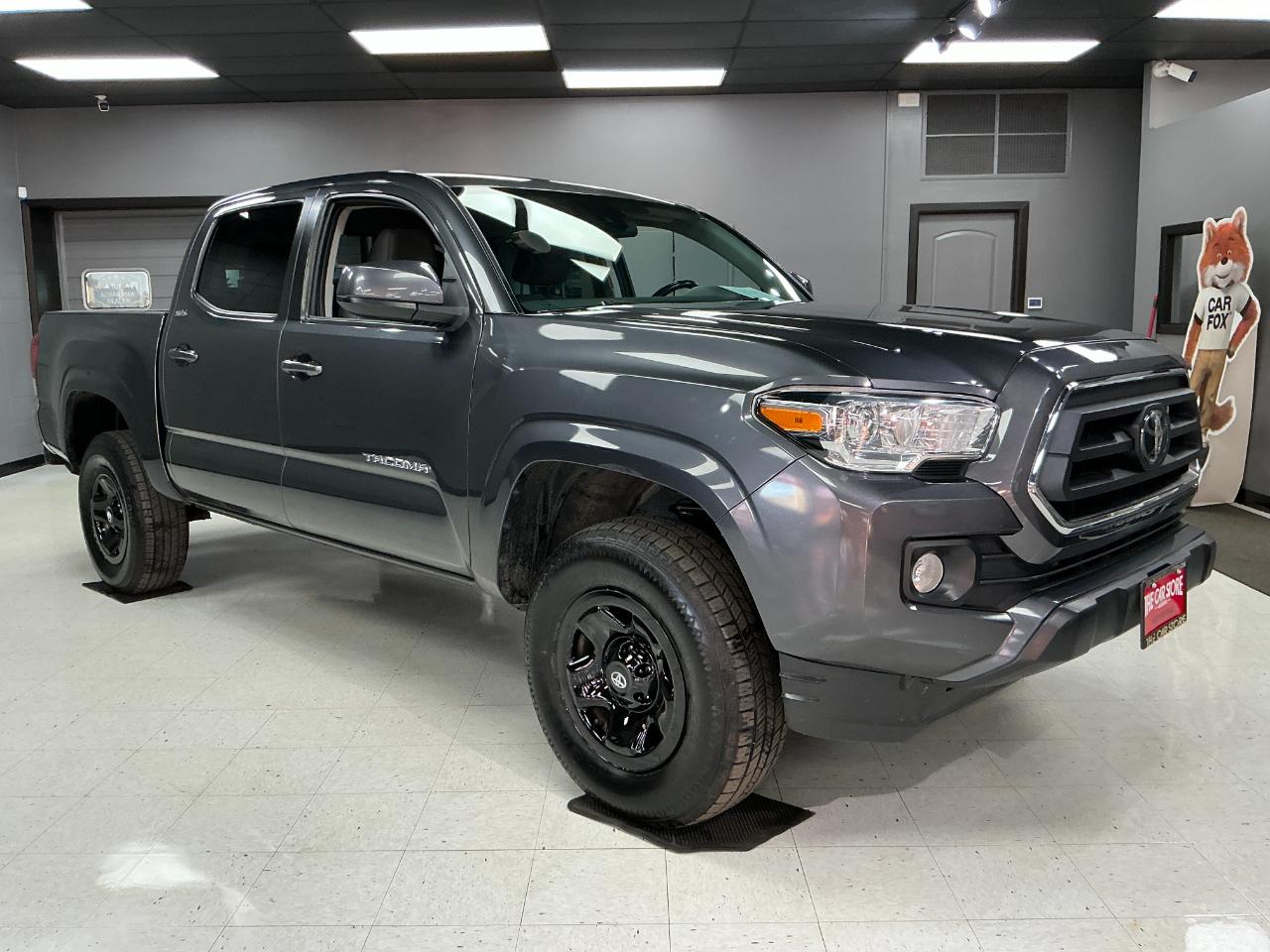 Toyota Tacoma 2WD SR5 Double Cab 5' Bed AT (Natl) 2023