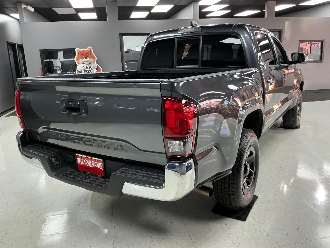 Toyota Tacoma 2WD SR5 Double Cab 5' Bed AT (Natl) 2023