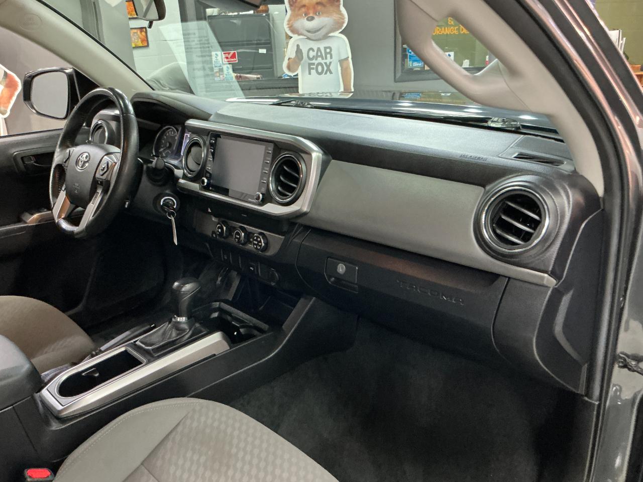 Toyota Tacoma 2WD SR5 Double Cab 5' Bed AT (Natl) 2023