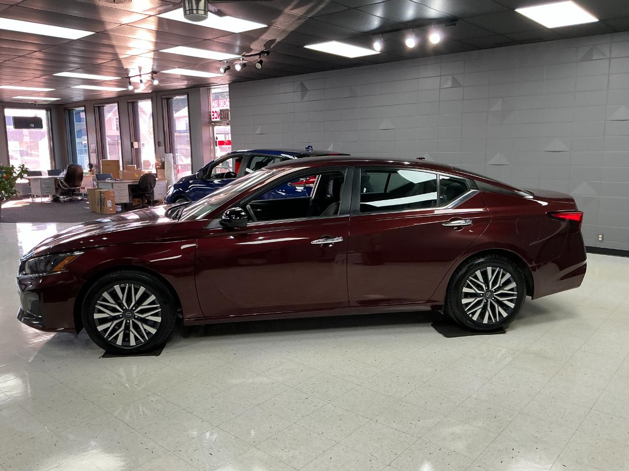 Nissan Altima SV FWD 2025