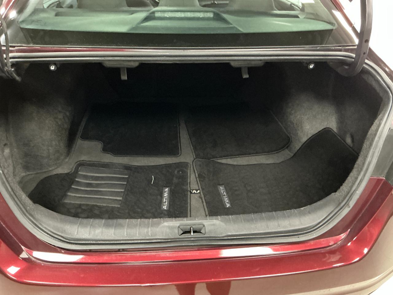 Nissan Altima SV FWD 2025
