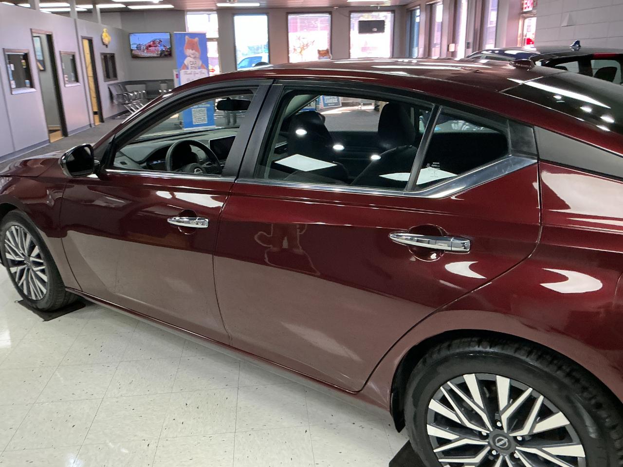 Nissan Altima SV FWD 2025