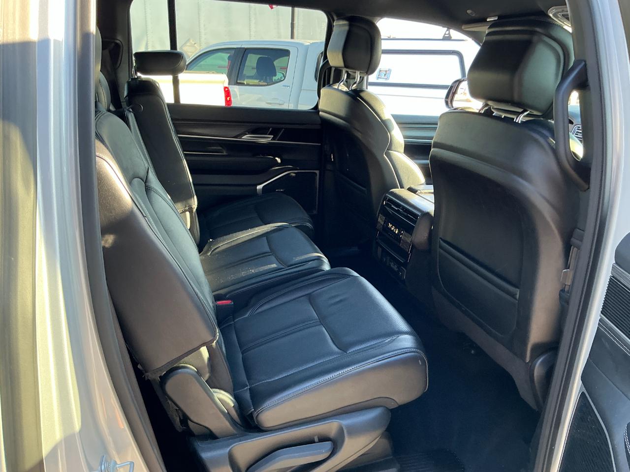 Jeep Wagoneer Series II 4x4 2024