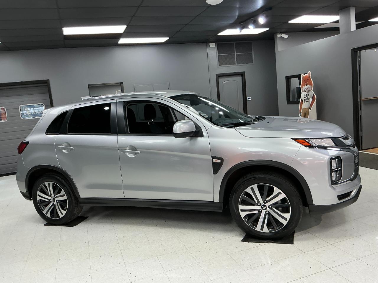Mitsubishi Outlander Sport ES 2.0 AWC CVT 2025