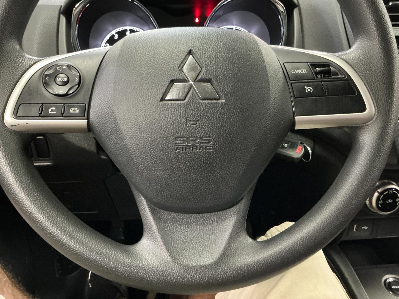 Mitsubishi Outlander Sport ES 2.0 AWC CVT 2025