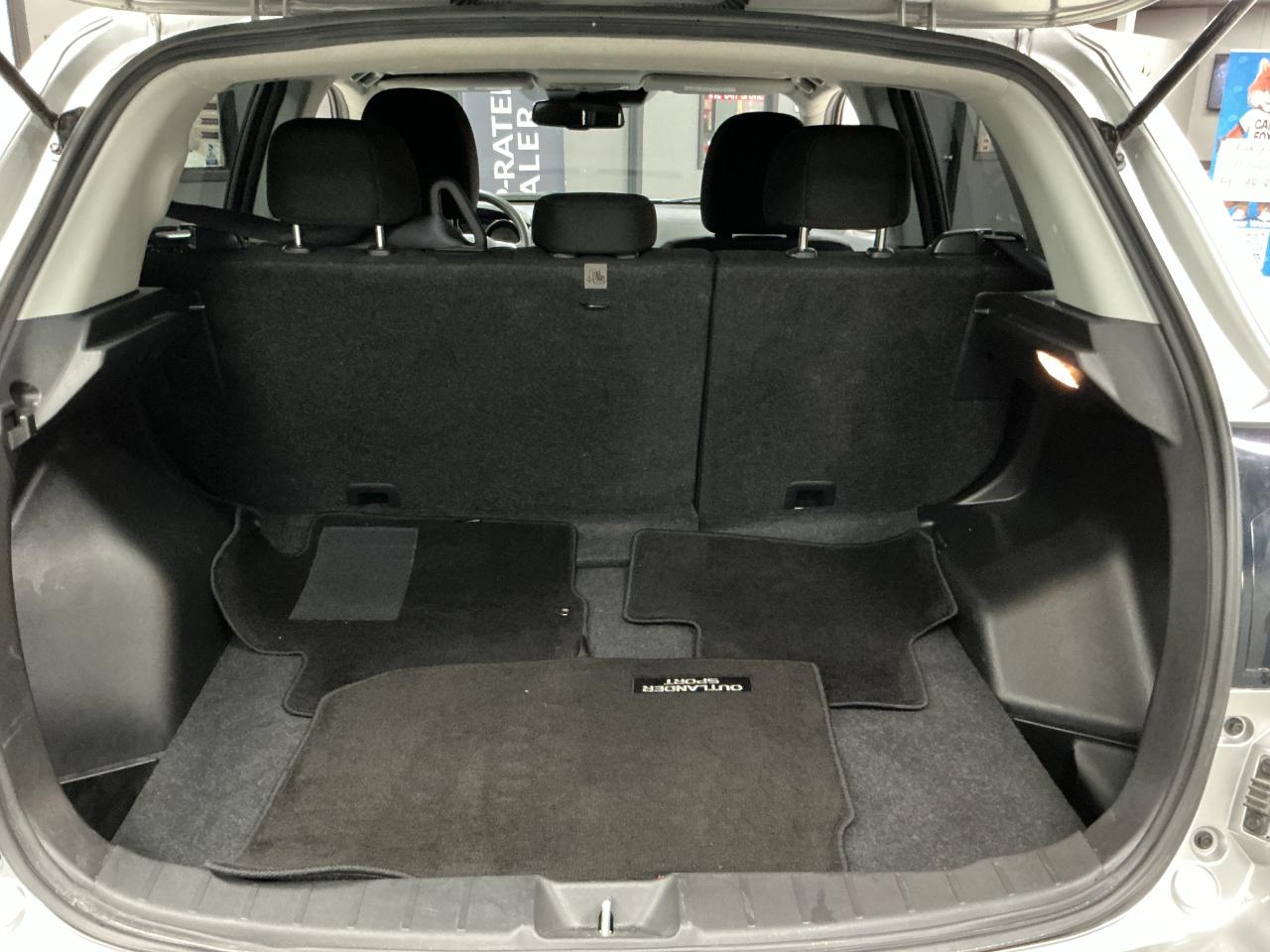 Mitsubishi Outlander Sport ES 2.0 AWC CVT 2025