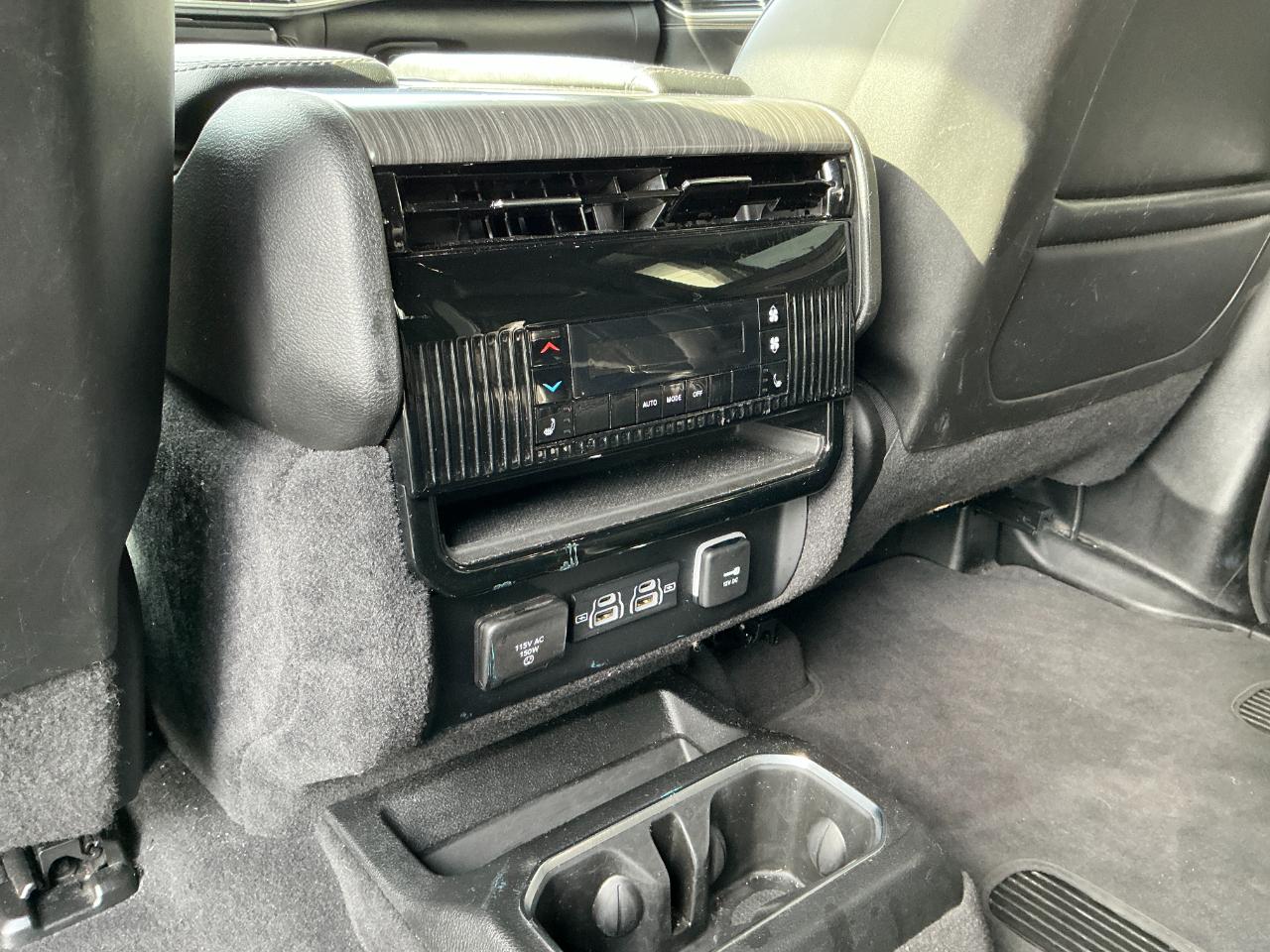Jeep Wagoneer Series II 4x4 2024