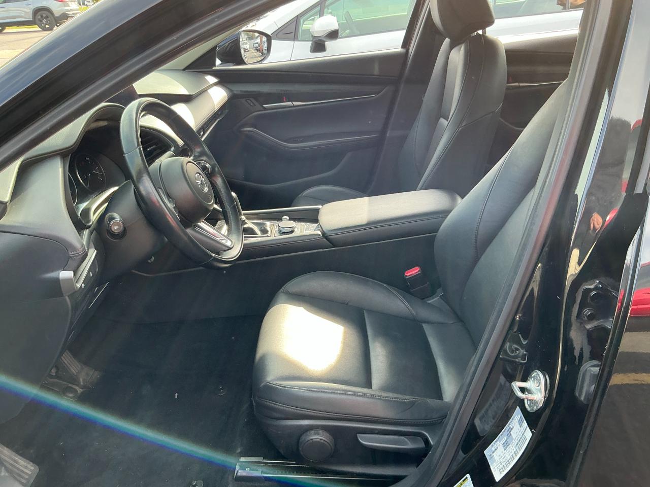 Mazda Mazda3 Sedan 2.5 S Select Sport FWD 2024