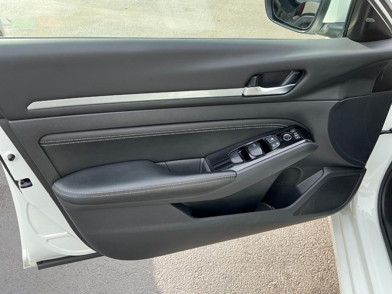 Nissan Altima 2.5 SV AWD Sedan 2023