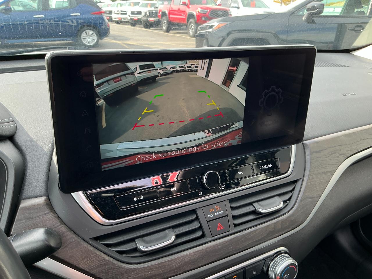 Nissan Altima 2.5 SV AWD Sedan 2023