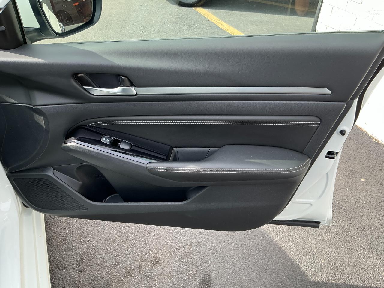 Nissan Altima 2.5 SV AWD Sedan 2023