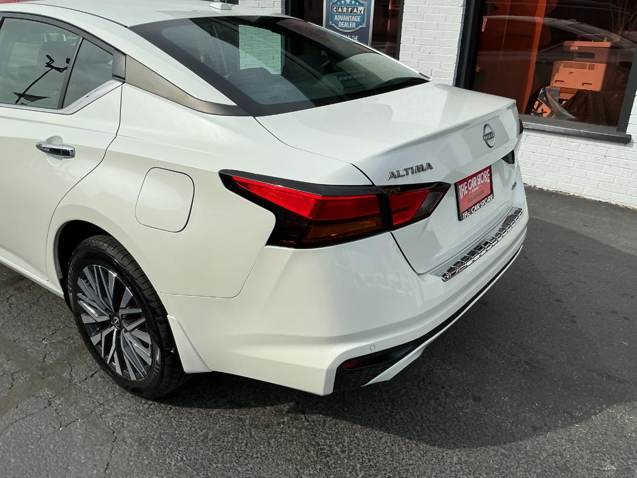 Nissan Altima 2.5 SV AWD Sedan 2023