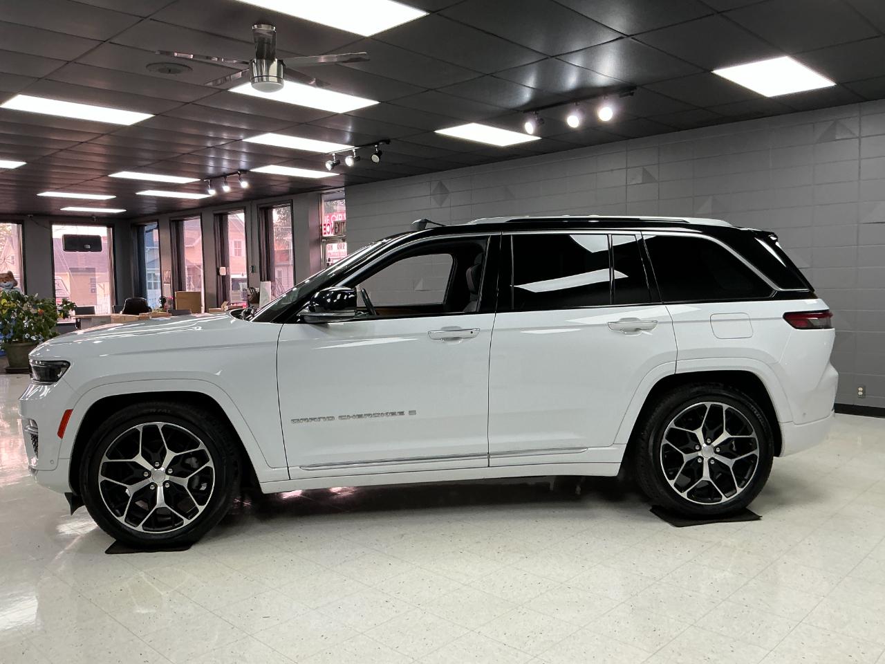 Jeep Grand Cherokee Summit Reserve 4x4 2022