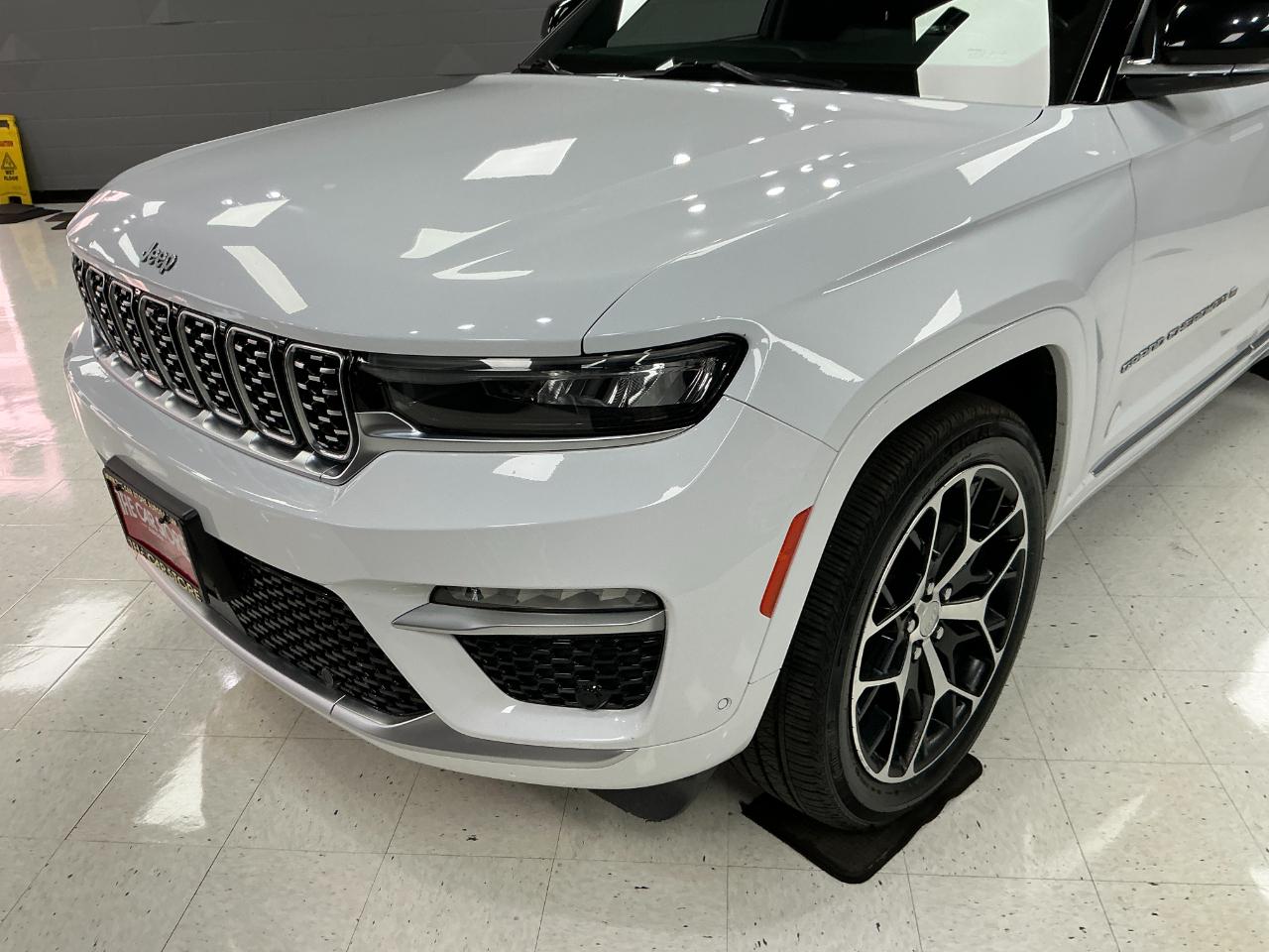 Jeep Grand Cherokee Summit Reserve 4x4 2022
