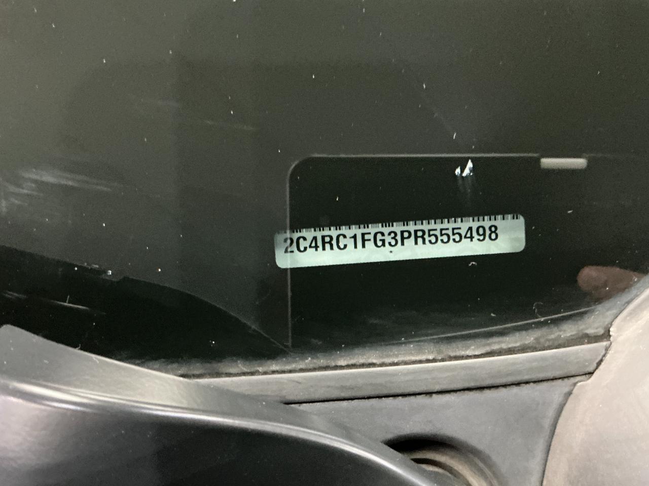 Chrysler Pacifica Touring FWD 2023
