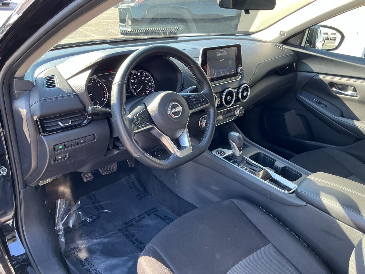 Nissan Sentra SV CVT 2024