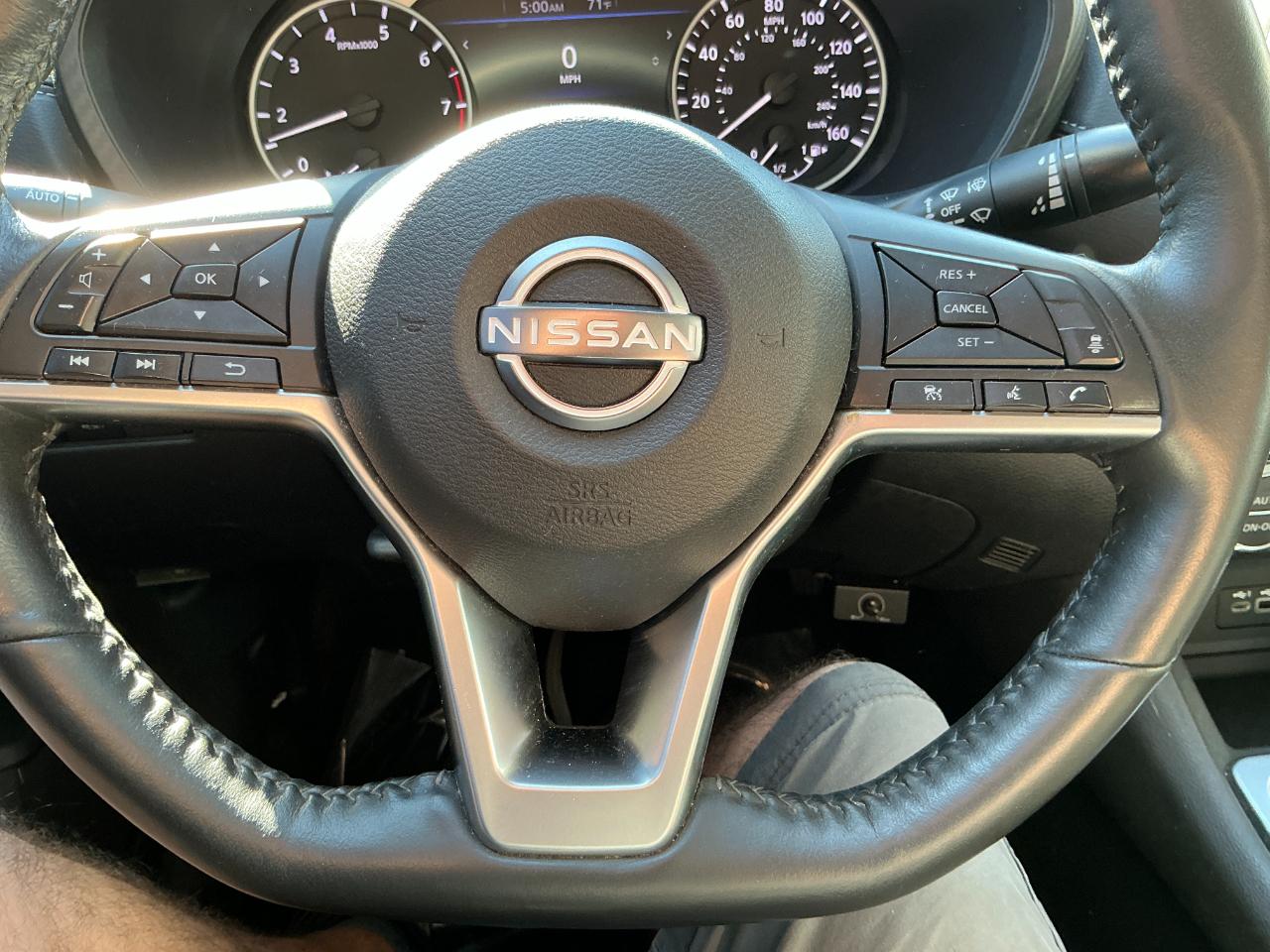 Nissan Sentra SV CVT 2024