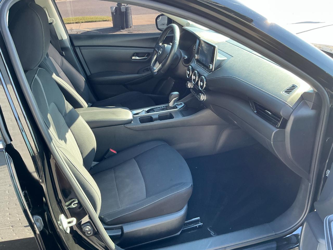 Nissan Sentra SV CVT 2024
