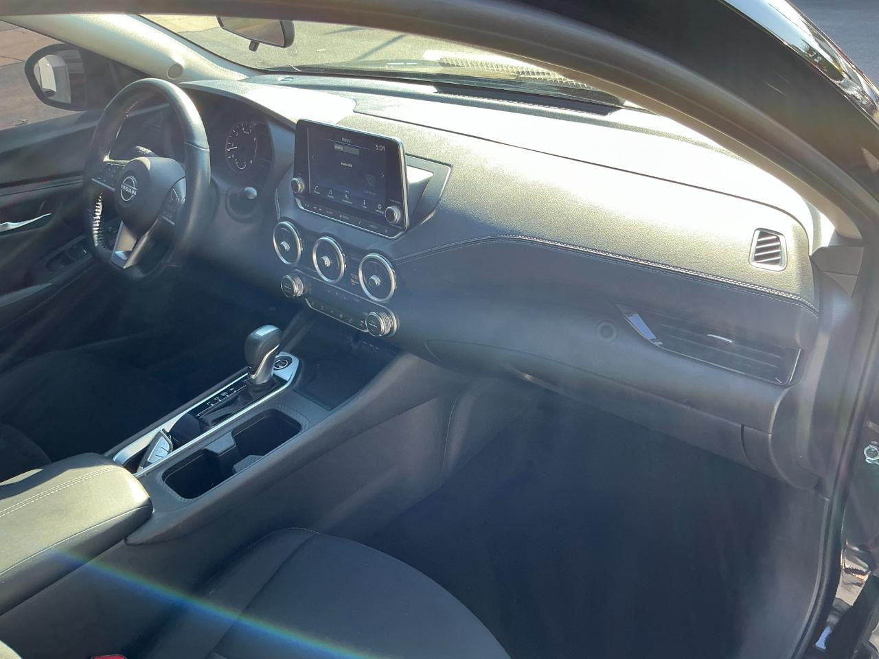 Nissan Sentra SV CVT 2024