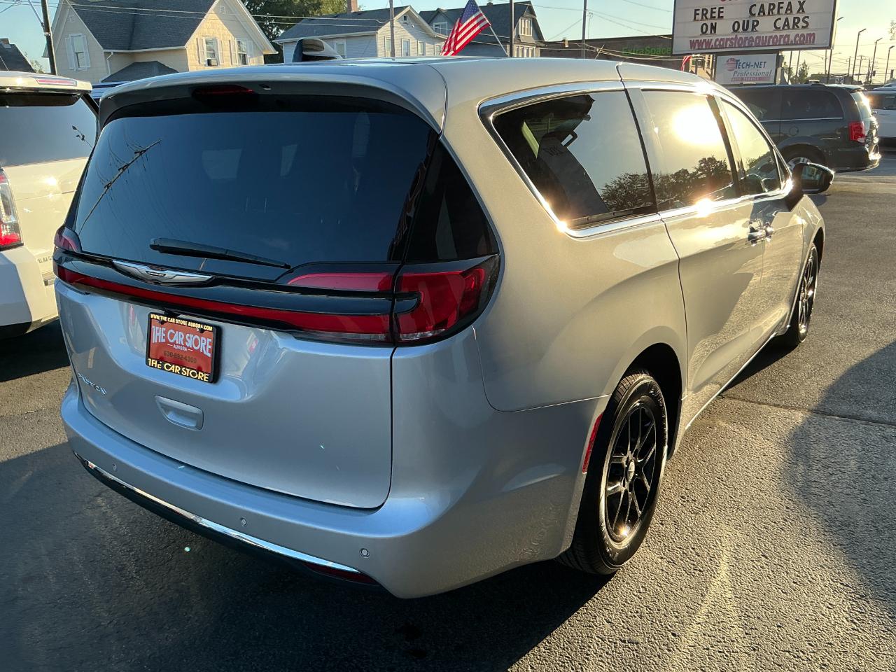Chrysler Pacifica Select FWD 2026