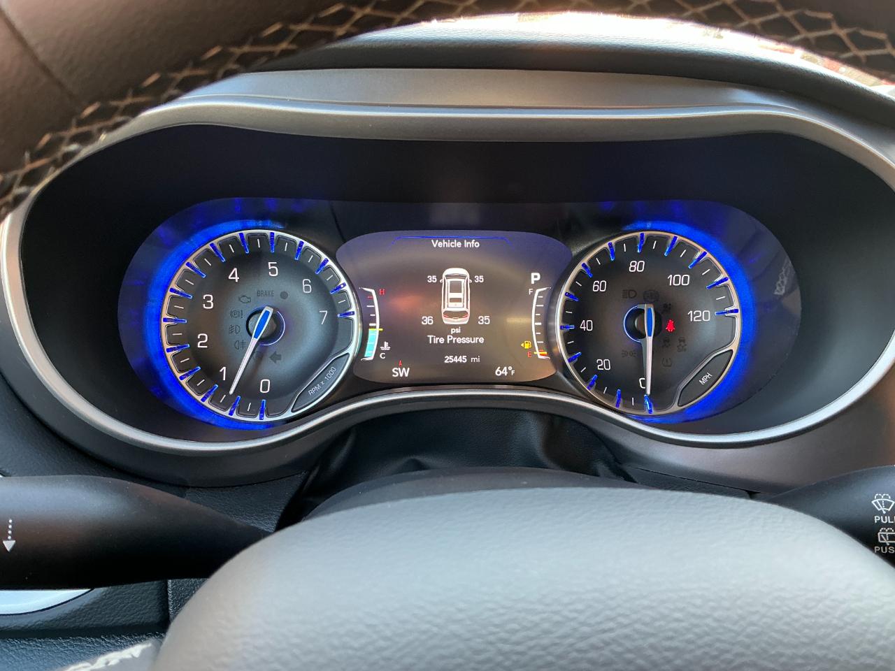 Chrysler Pacifica Select FWD 2026