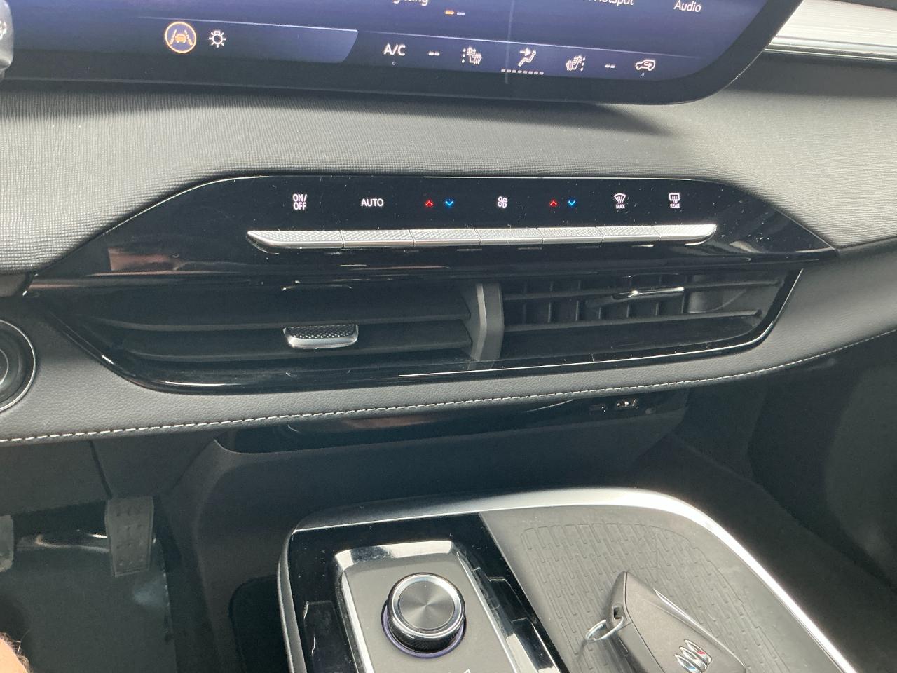 Buick Enclave 4dr Preferred 2026