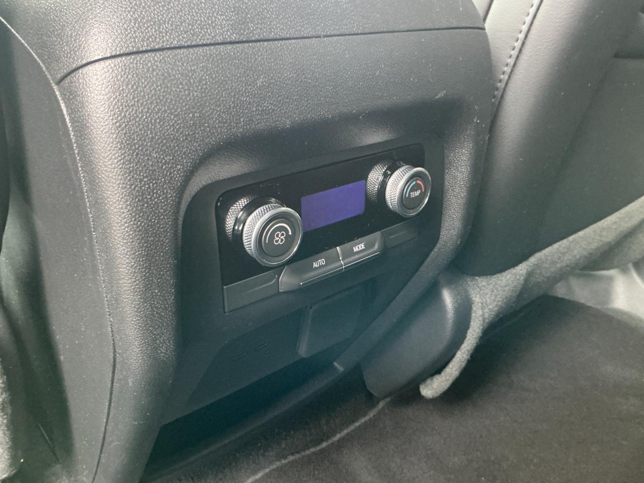 Buick Enclave 4dr Preferred 2026