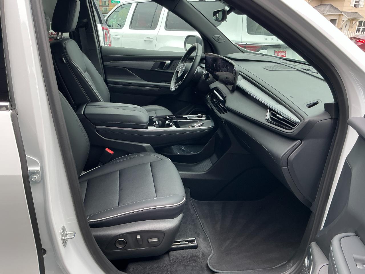 Buick Enclave 4dr Preferred 2026