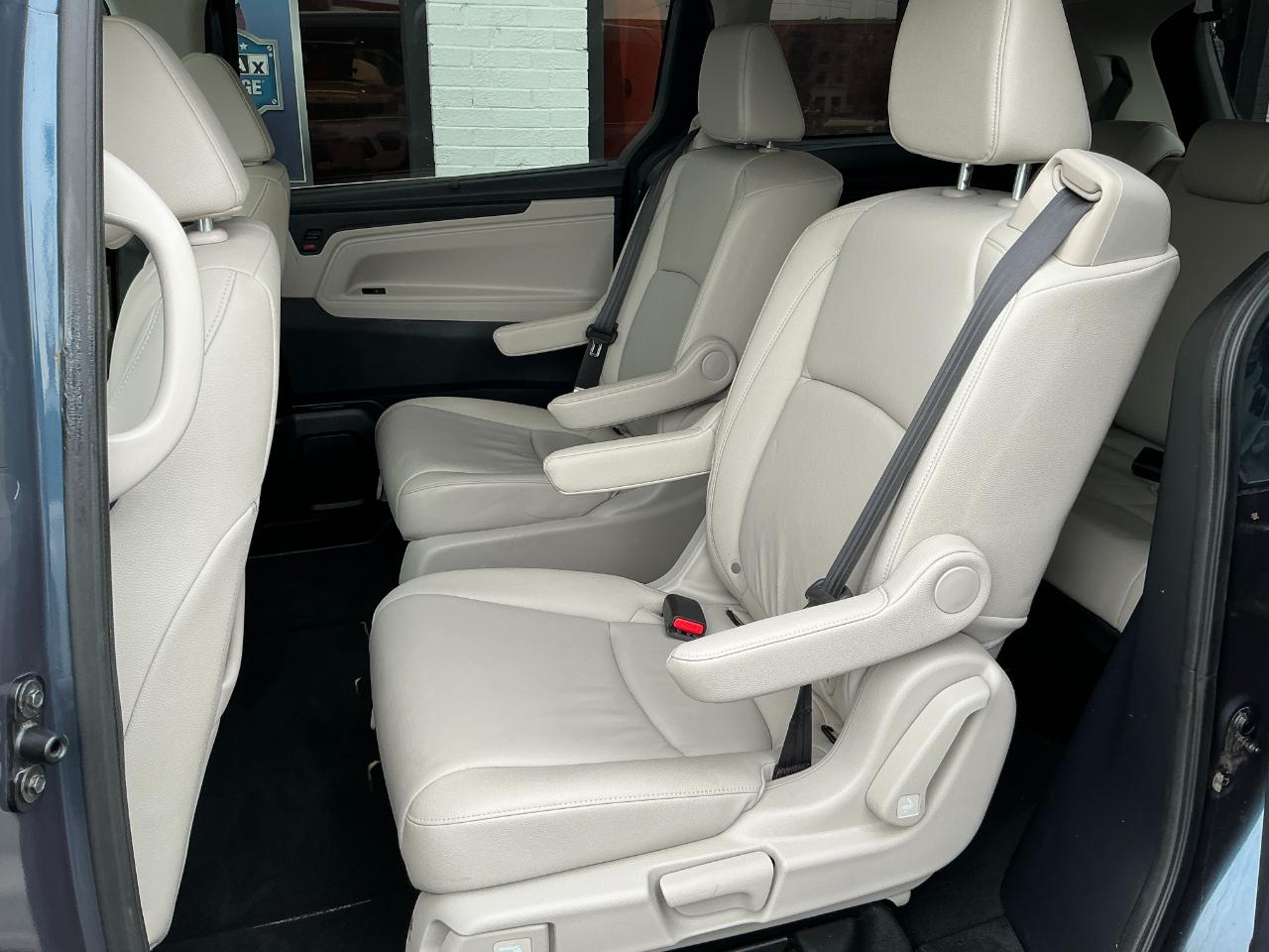 Honda Odyssey EX-L Auto 2025