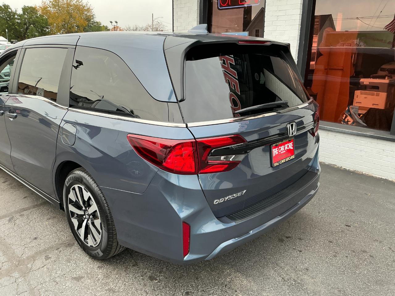 Honda Odyssey EX-L Auto 2025