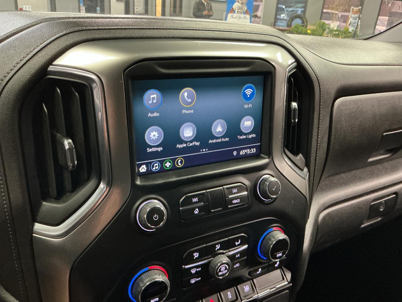 Chevrolet Silverado 1500 LTD 4WD Crew Cab 147" RST 2022