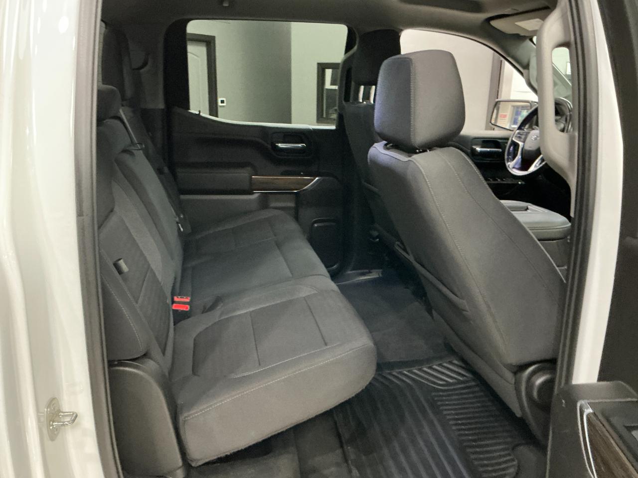 Chevrolet Silverado 1500 LTD 4WD Crew Cab 147" RST 2022